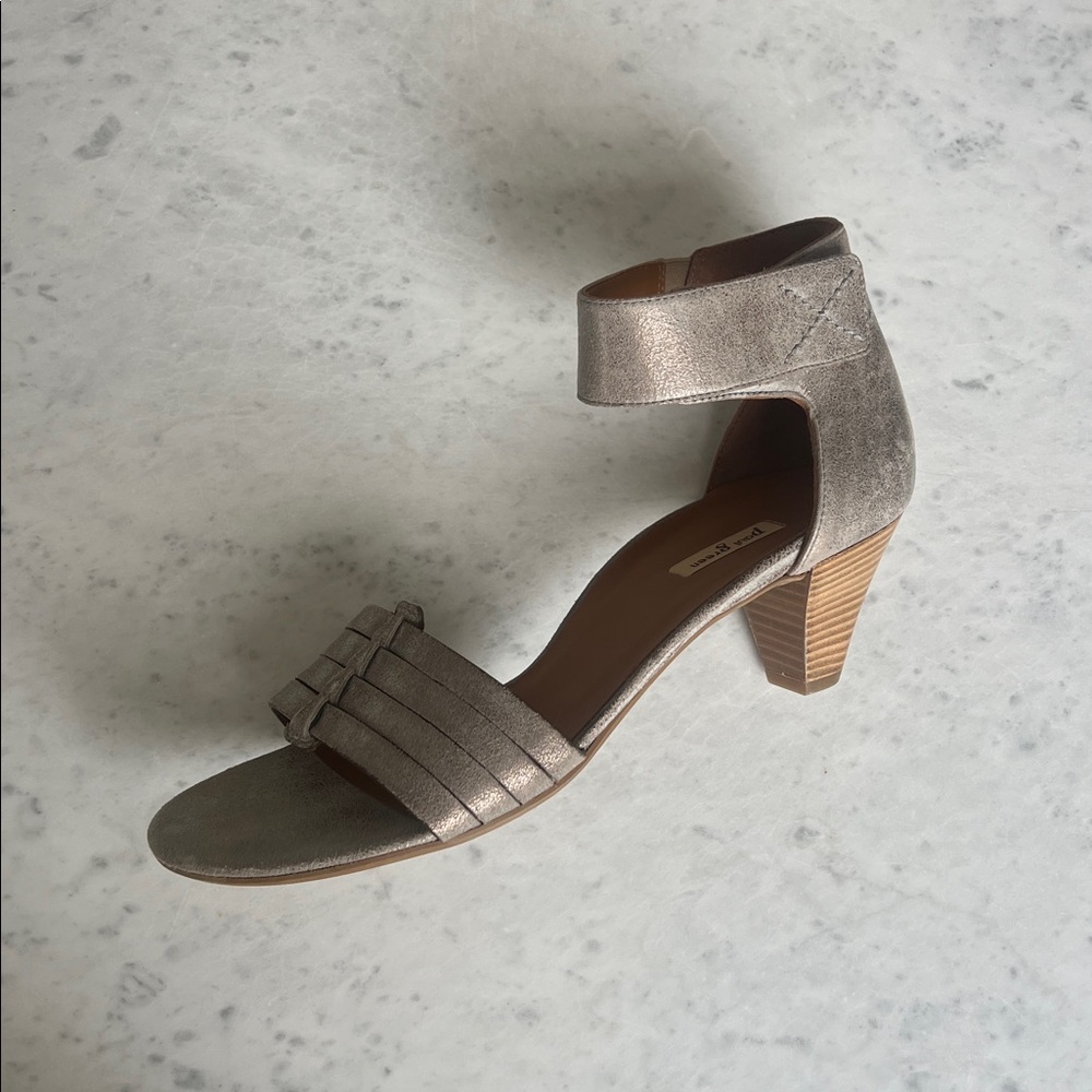 Paul Green Coco Metallic Silver Leather Ankle Strap Sandals
